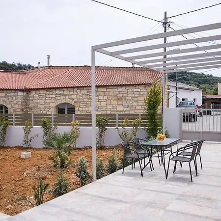 Christina'S Home In Loutraki, Platanias Casa vacanze La Canea